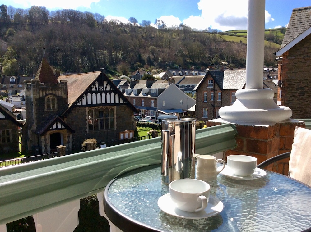 Lynton Vacations - Southcliffe Bed  Breakfast - Property Image 100