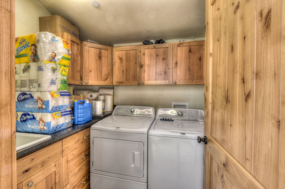 Lake Tahoe Vacations - Squaw Creek Barrel - Property Image 21
