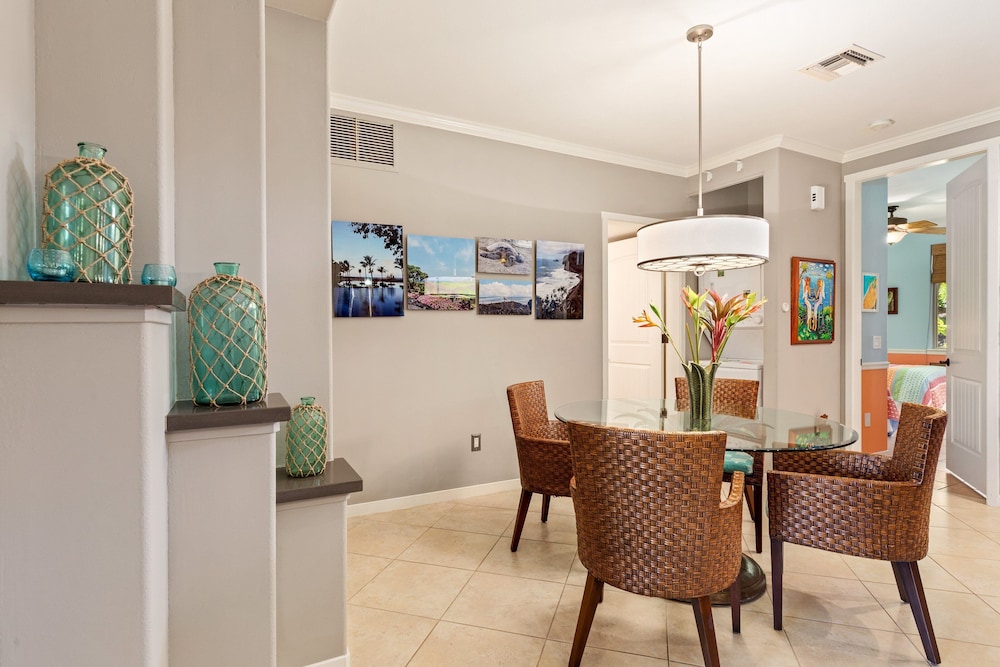 Ground Floor - Gorgeous View of Mauna Kea - Concierge - Nearby Beach - Vrkcv