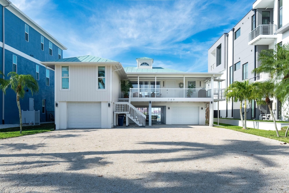 Island Bay Retreat