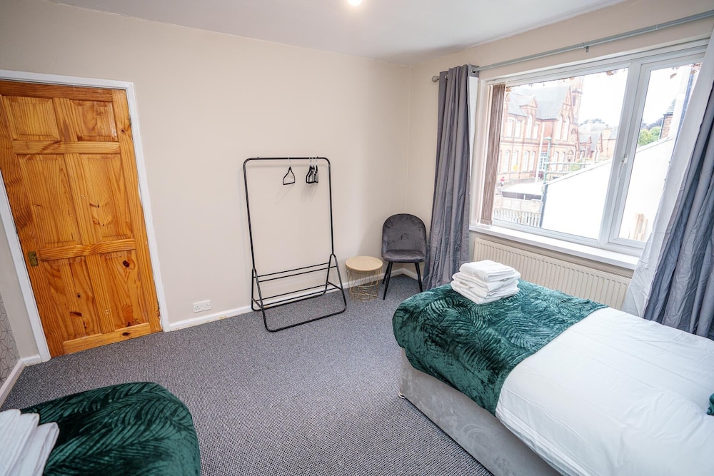 Hucknall house view 4