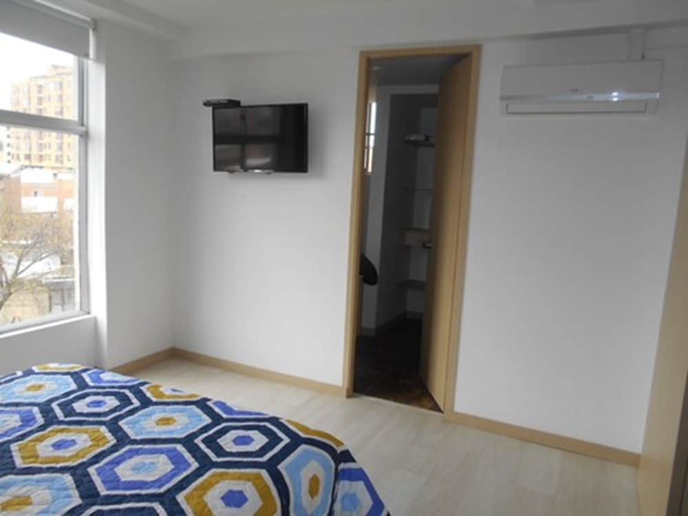 San Peter Suites