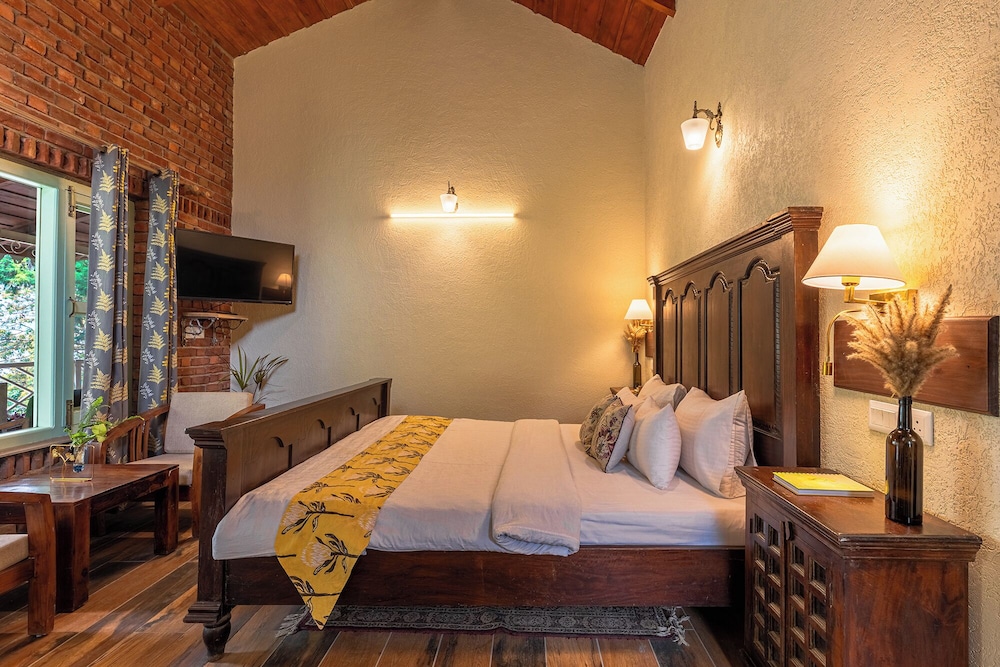 Echor Malusara Lakeview Retreat Bhimtal