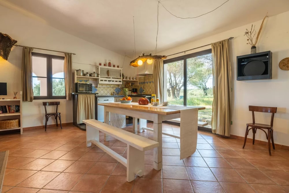 Lovely Cottage With Garden Near Orosei