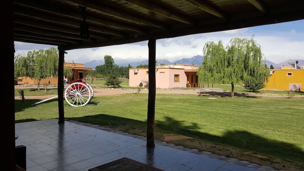 Complejo Río los Patos - Cabañas y Hostel