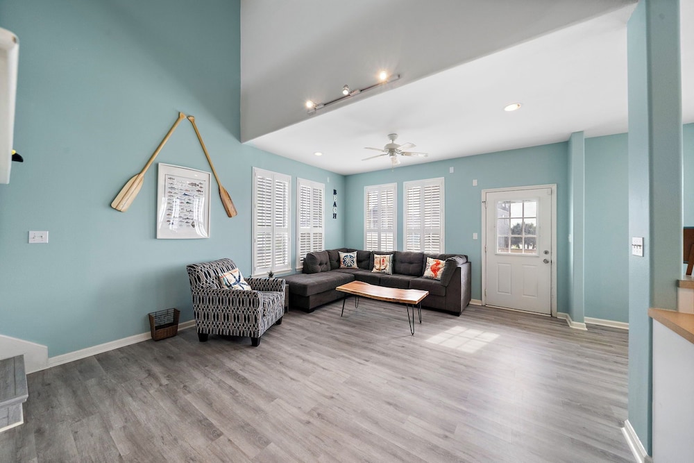 The Krusty Krab by Ryson Vacation Rentals