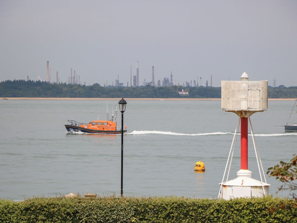 Medina by The Solent