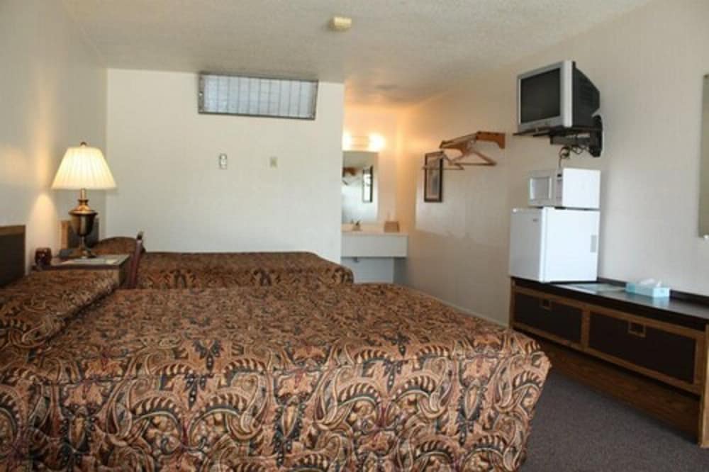 The Lake House Inn