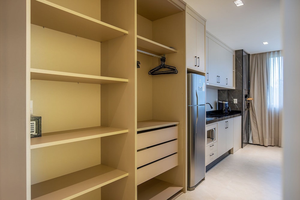 Elegance Residence