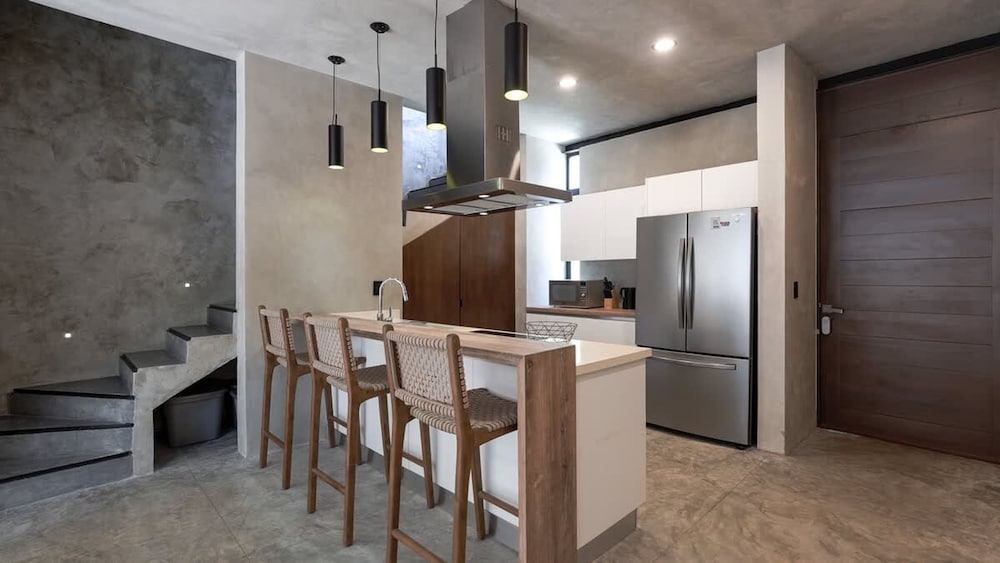 Amazing 3-story Townhouse With Pool in Aldea Zama