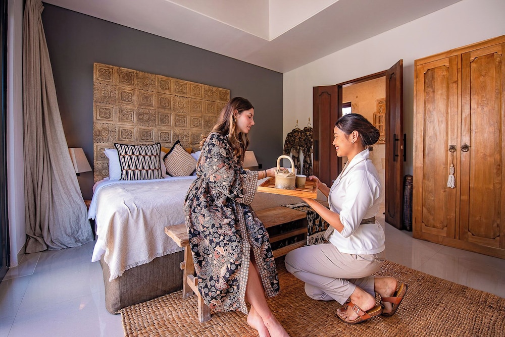 Sister Suites