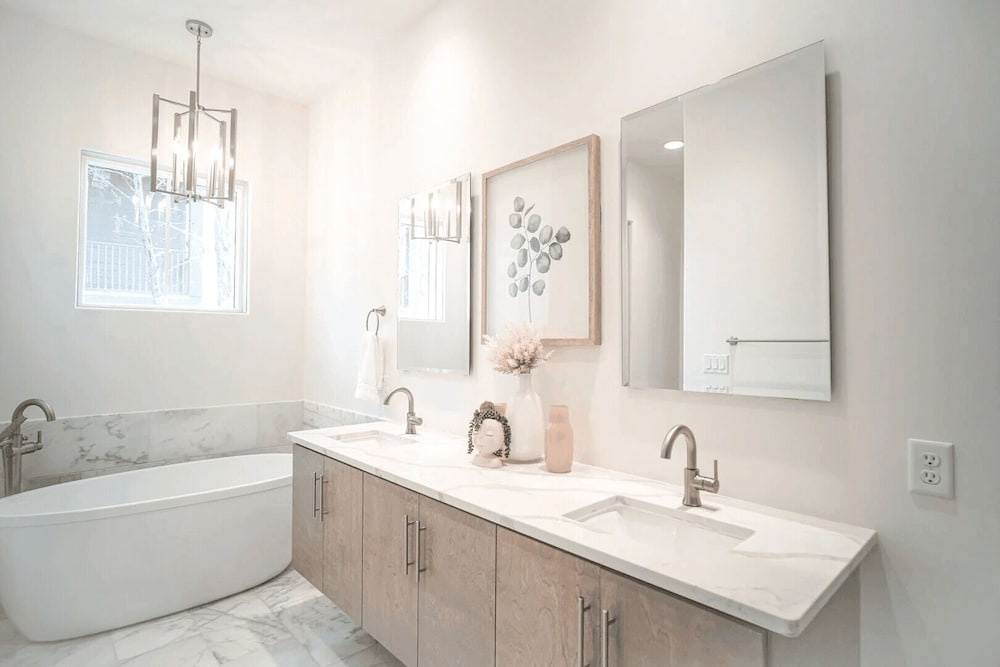 Beauty and the Beach by Avantstay Rooftop w/ Gulf Views, Pool Access
