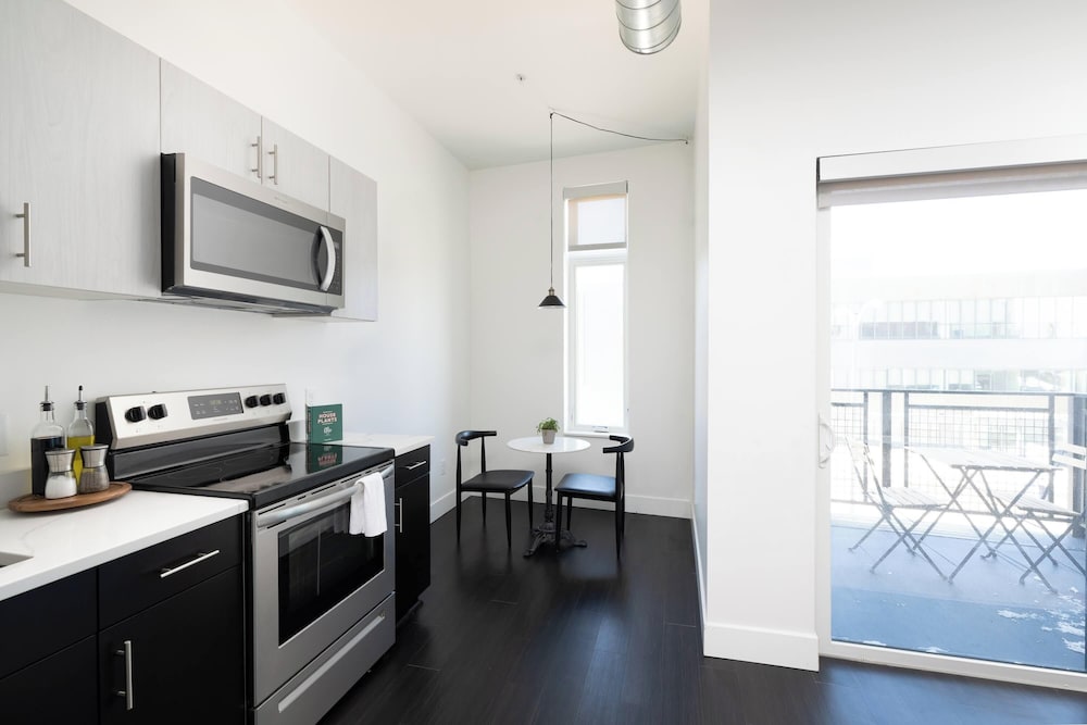 550 W Juneau