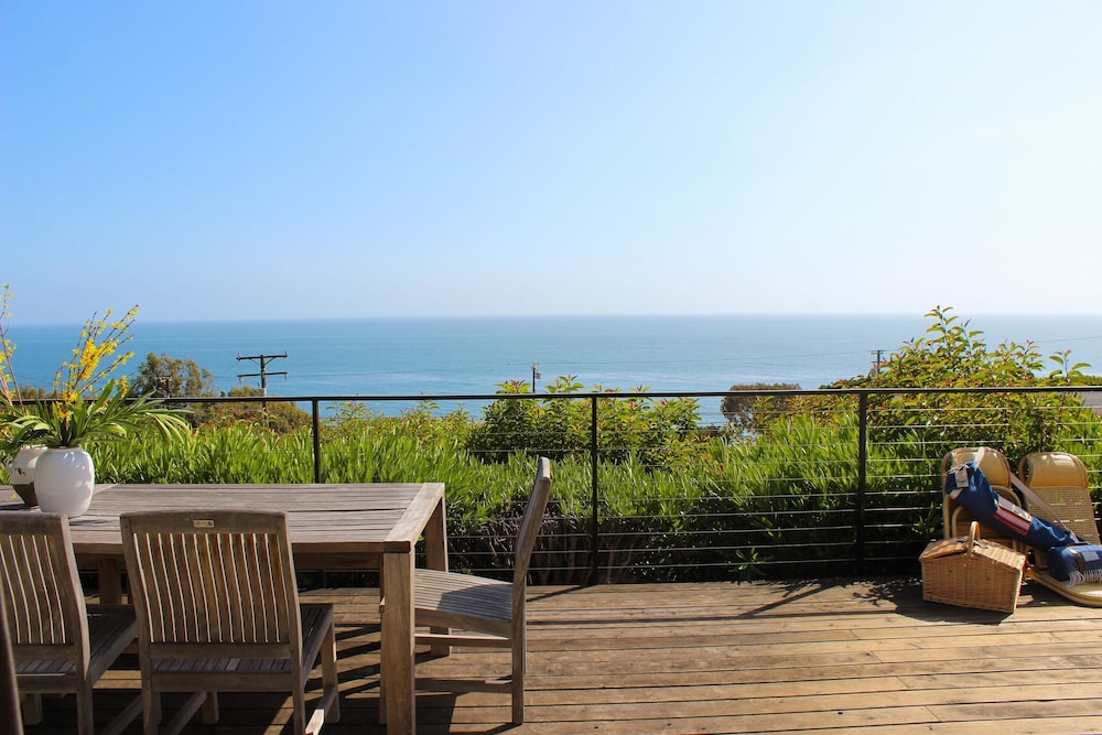 Bluff by Avantstay Gorgeous Malibu Getaway w/ Hot Tub Spectacular Ocean Views - Property Image 10