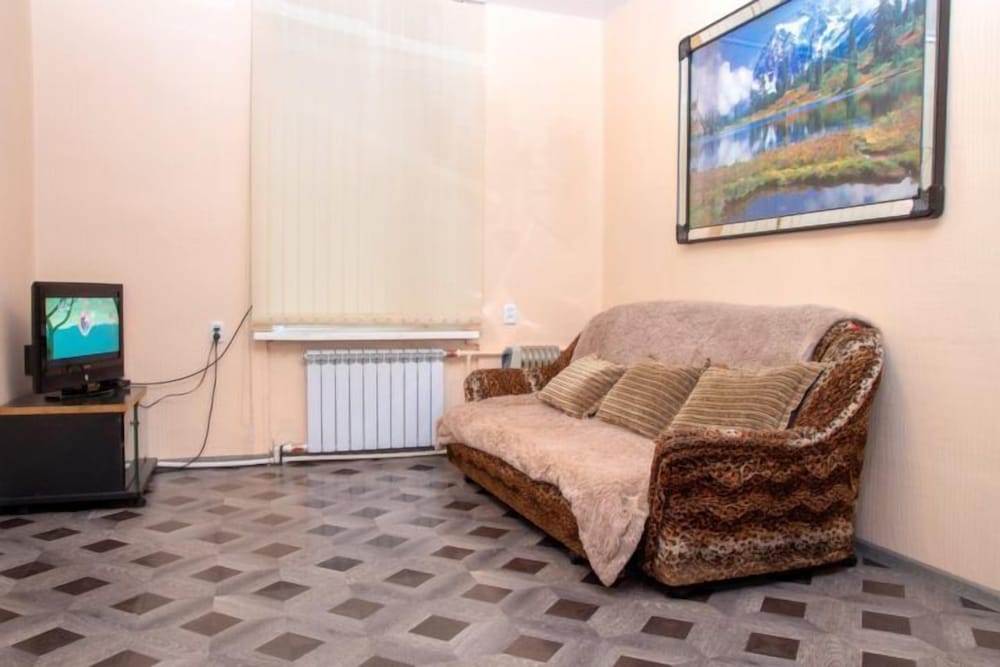 Apartment on Svetlanskaya St. 23 view 3