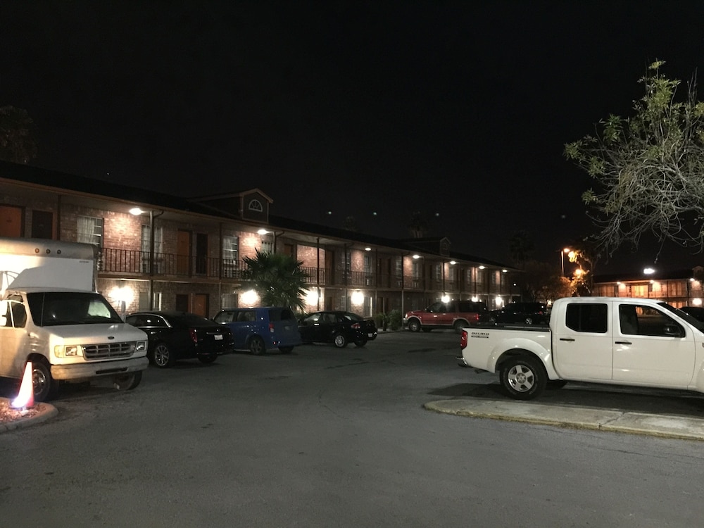 Texas Inn North Brownsville
