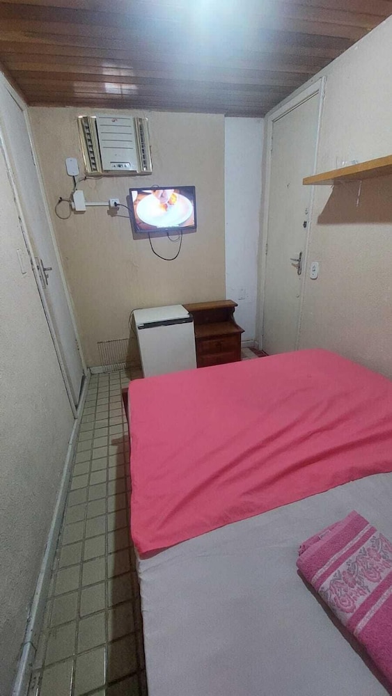 Hostel Bom e Familiar