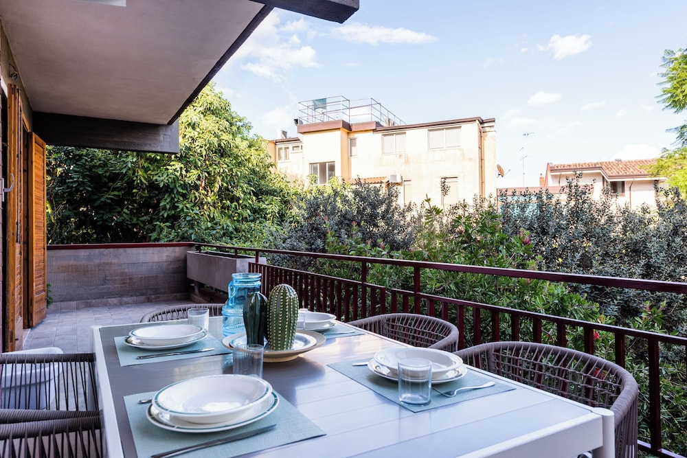 La Romantica Apartment by Wonderful Italy