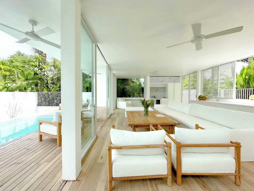 Sunset Bungalow