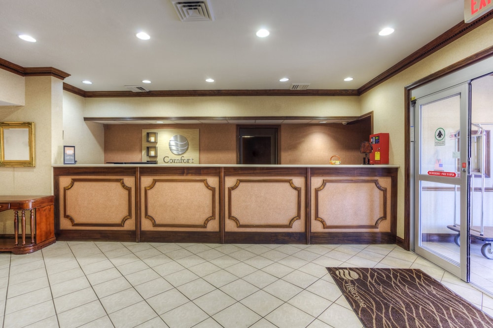Comfort Inn Henderson - Evansville South - Image 2