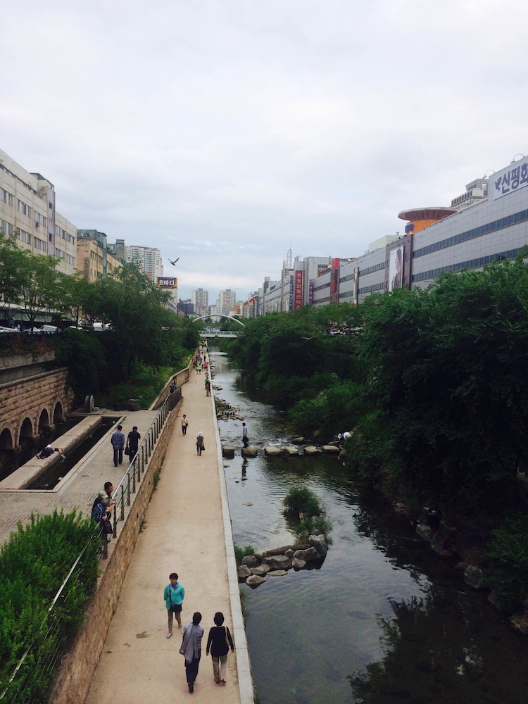24 Guesthouse Dongdaemun Market