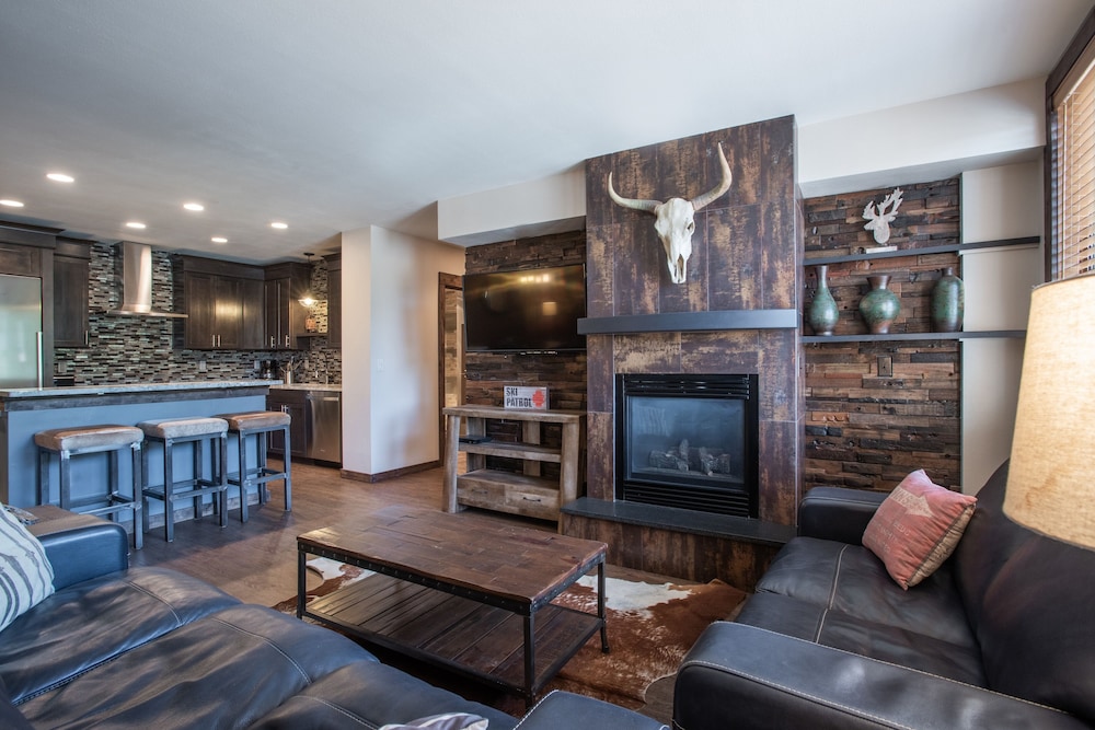Winter Park CO Condos - Zephyr Mountain Lodge