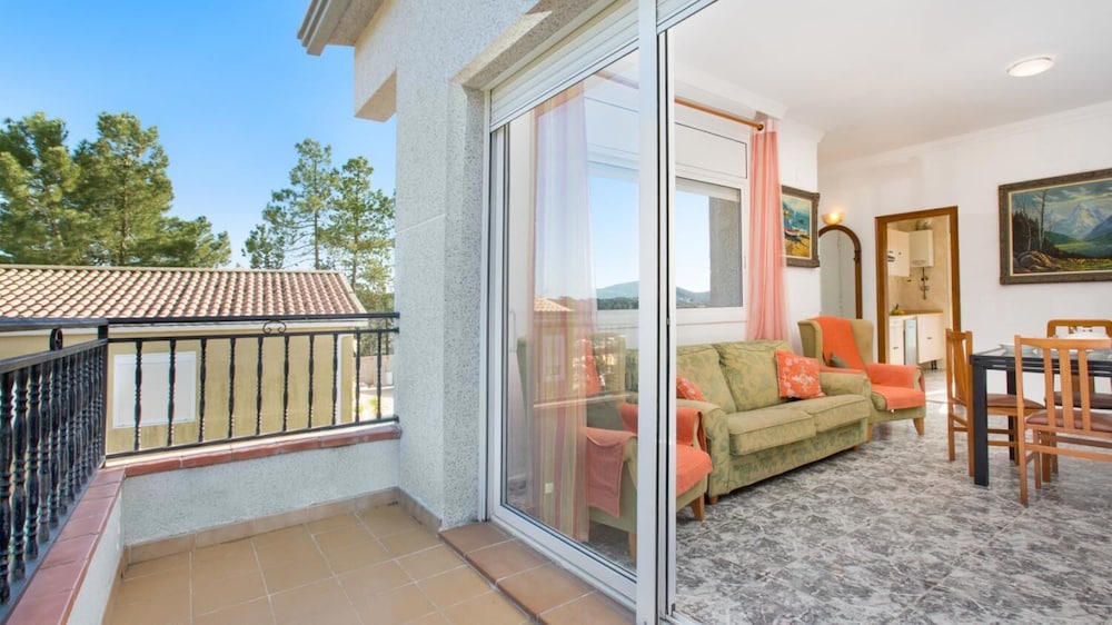 Alonso in Vidreres With 4 Bedrooms and 1 Bathrooms