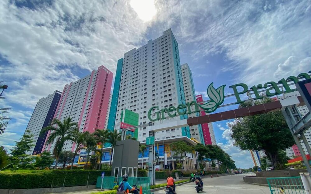 Best Deal And Warm 2Br Apartment Green Pramuka City