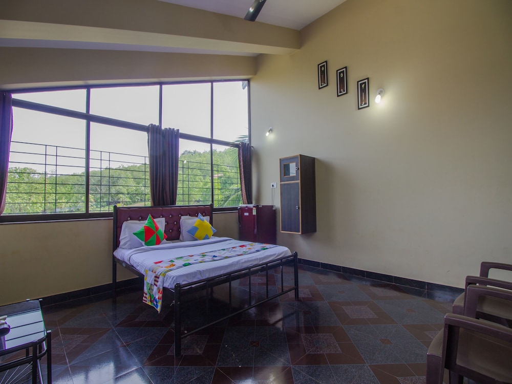 OYO 16412 Home Cozy Studio Parra