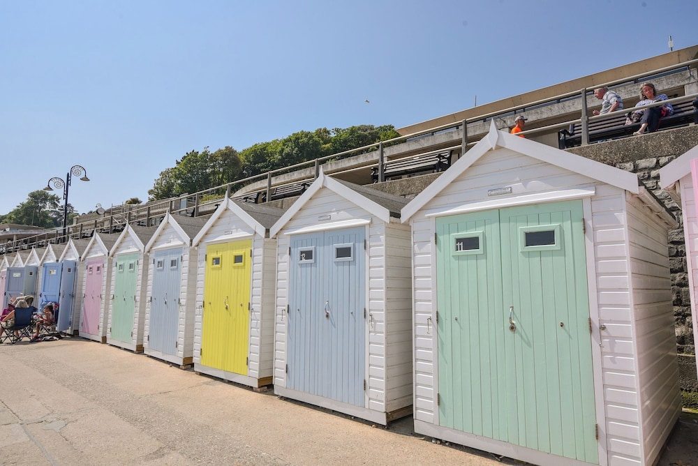 4 East Cliff