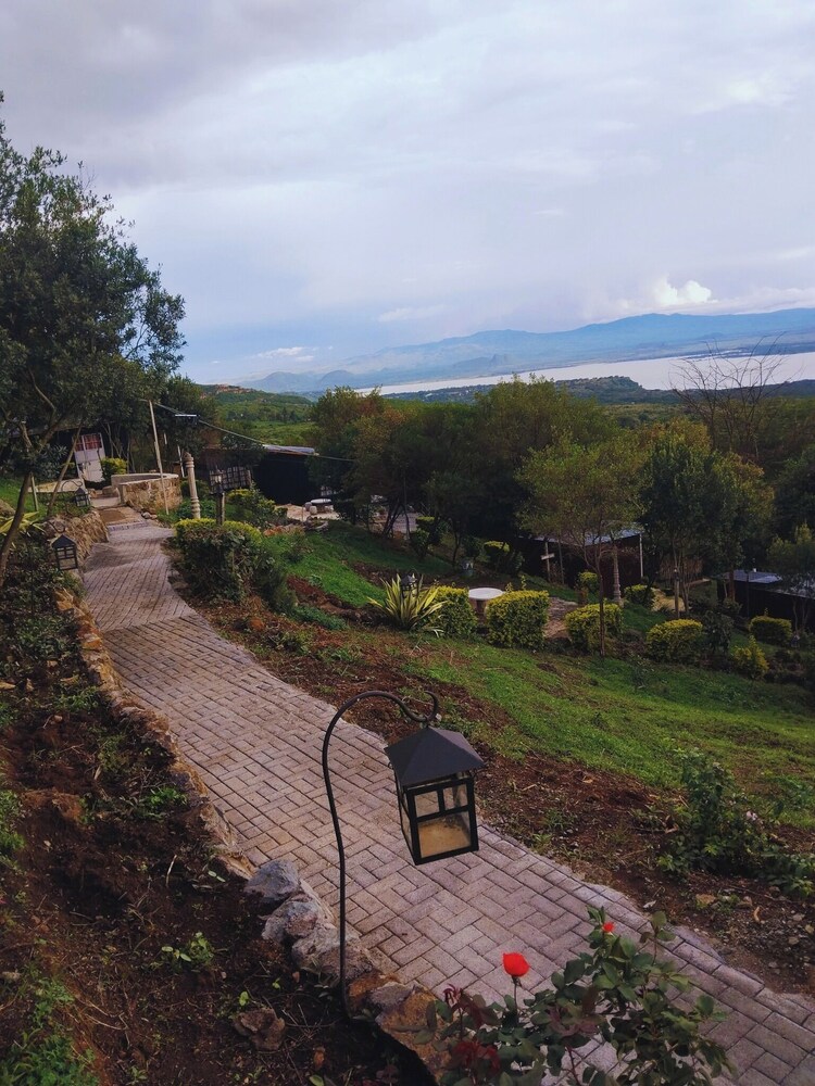 Lemon Valley Farm Elmenteita