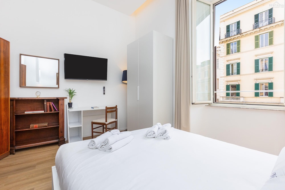 Cola di Rienzo Apartment