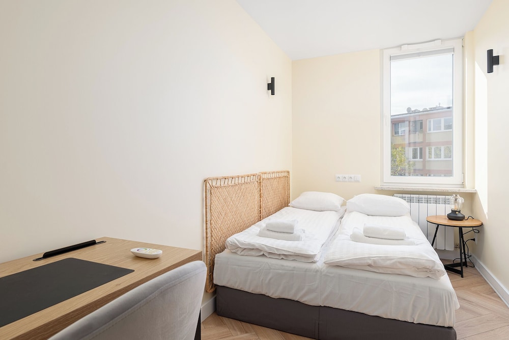 RentPlanet - Apartament Solec view 2