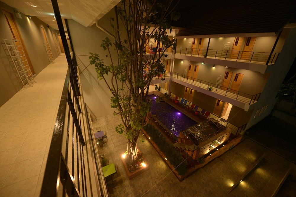 Mad Monkey Chiang Mai - Hostel
