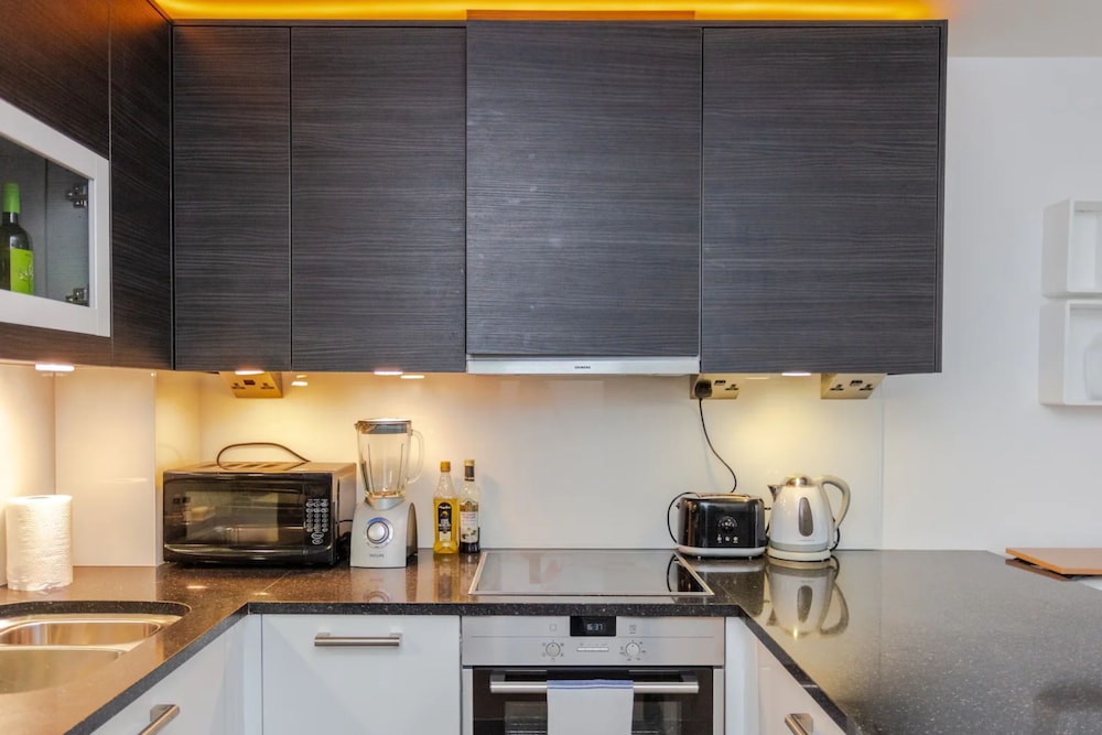 Cosy 1 Bedroom Apartment In South West London