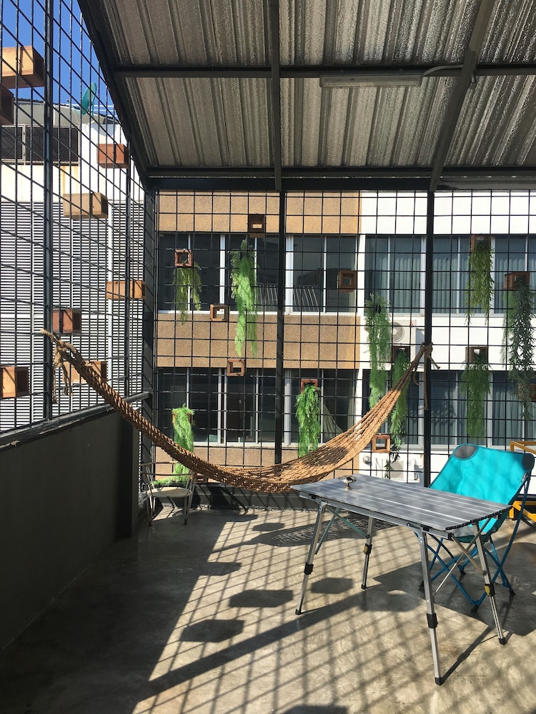 Zhelter'BKK - Hostel