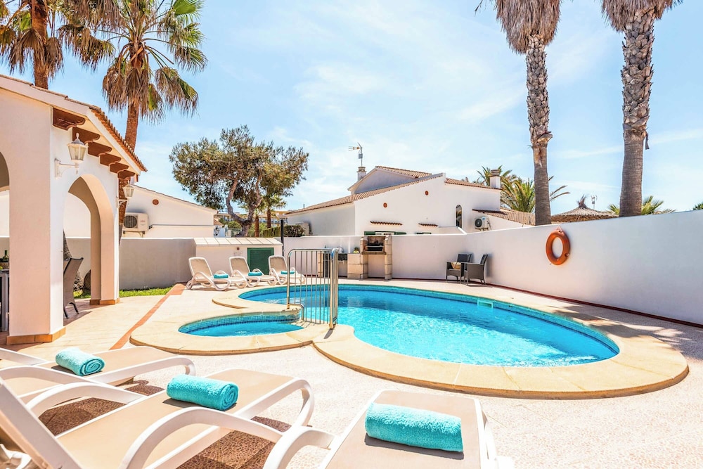 Villa Raquel Blanes