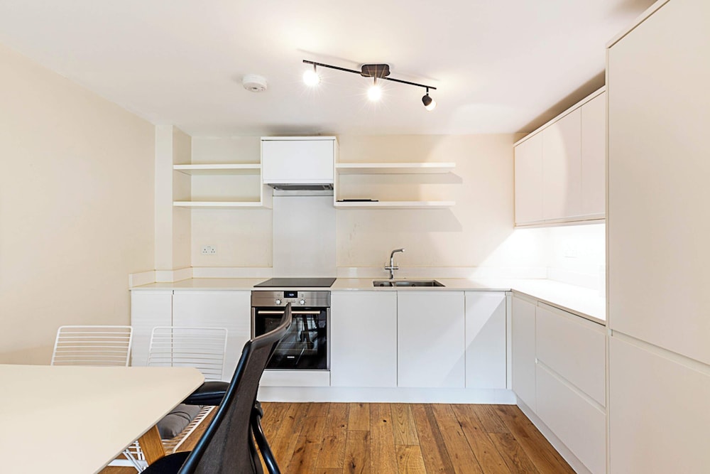 Modern Apartment With Balcony