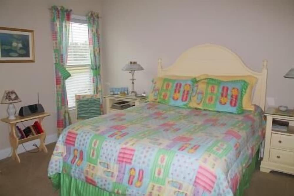 4604 Bay Village