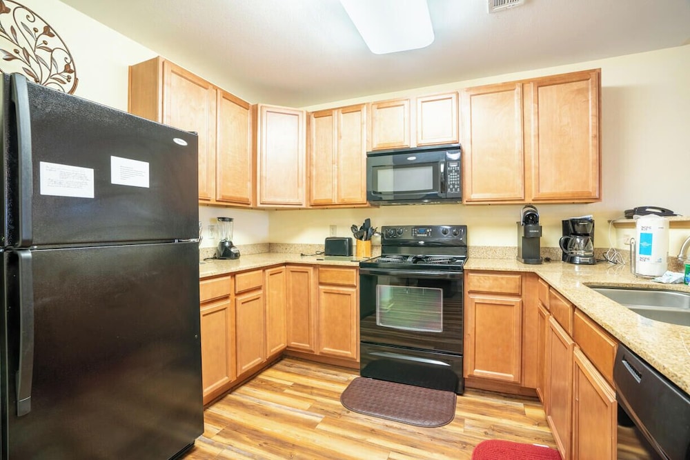Mountain View Condo 3702