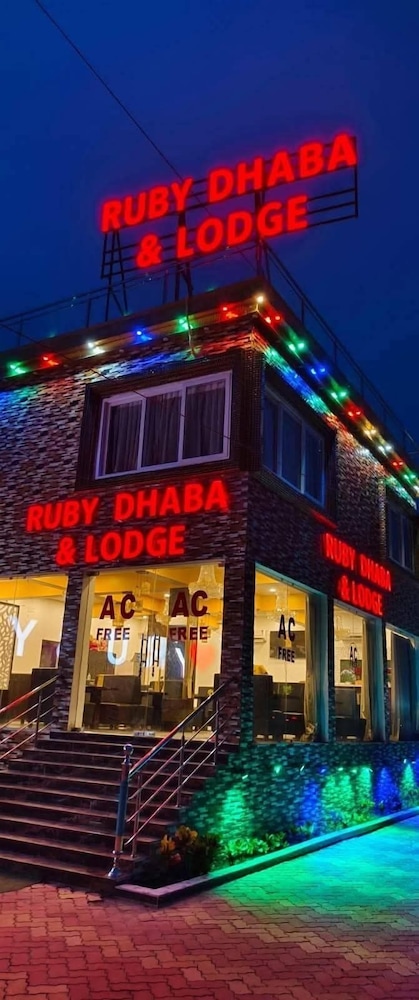 NEW RUBI RESTAURANT CUM BAR AND LODGE