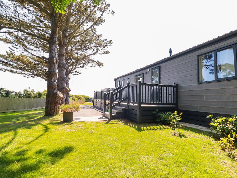 Piran Lodge