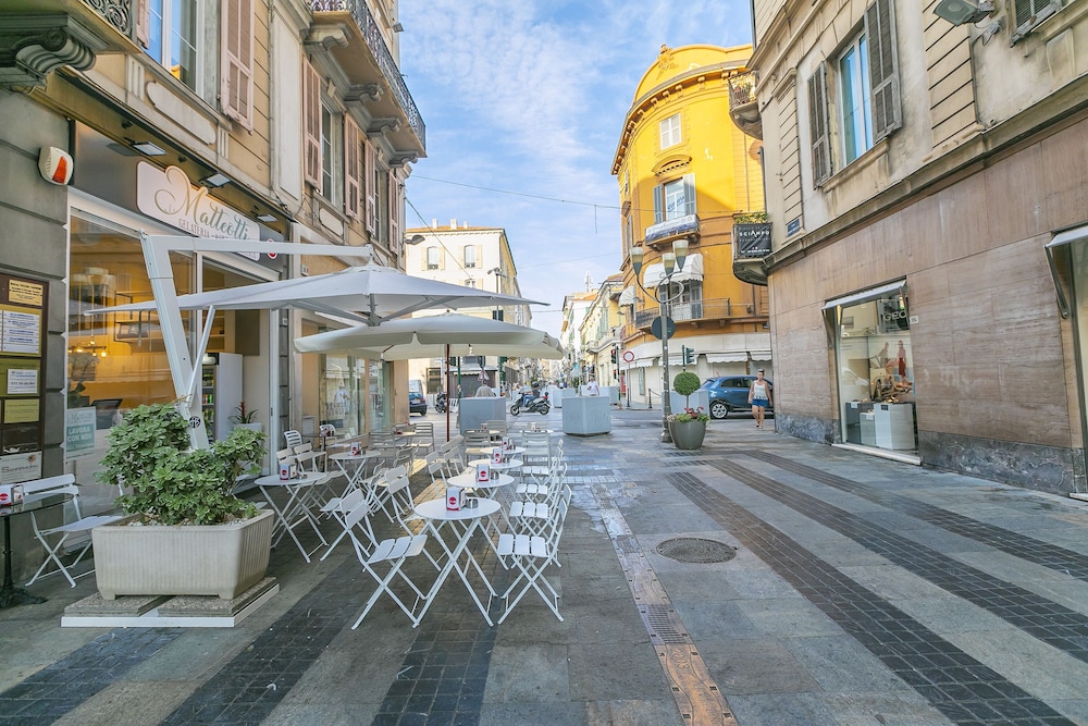 Boutique Central Romina view 4