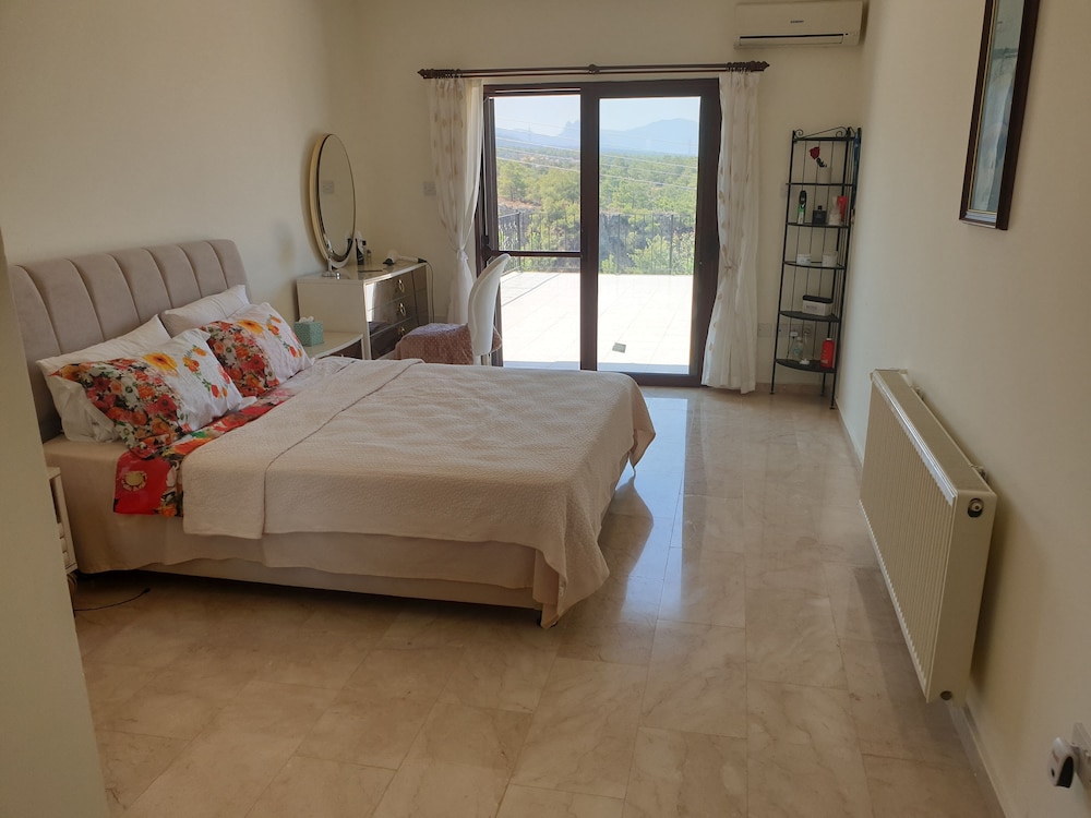 Tranquility is a Four Bedroom Villa in Girne view 4