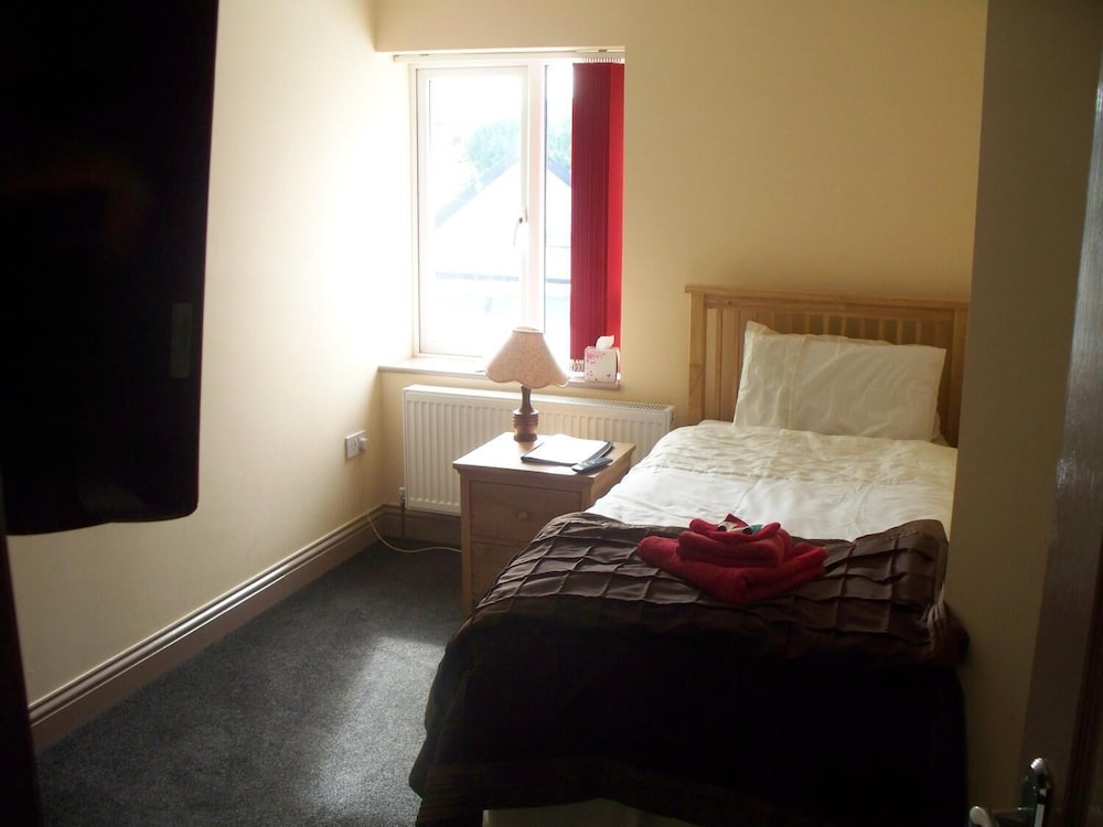 THE HORSESHOE BED AND BREAKFAST