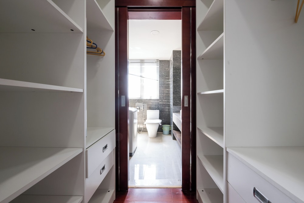Yue Tai Apartment City Center by Soben