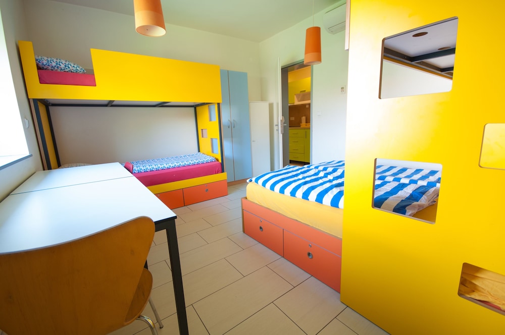Simbol Rooms - Hostel