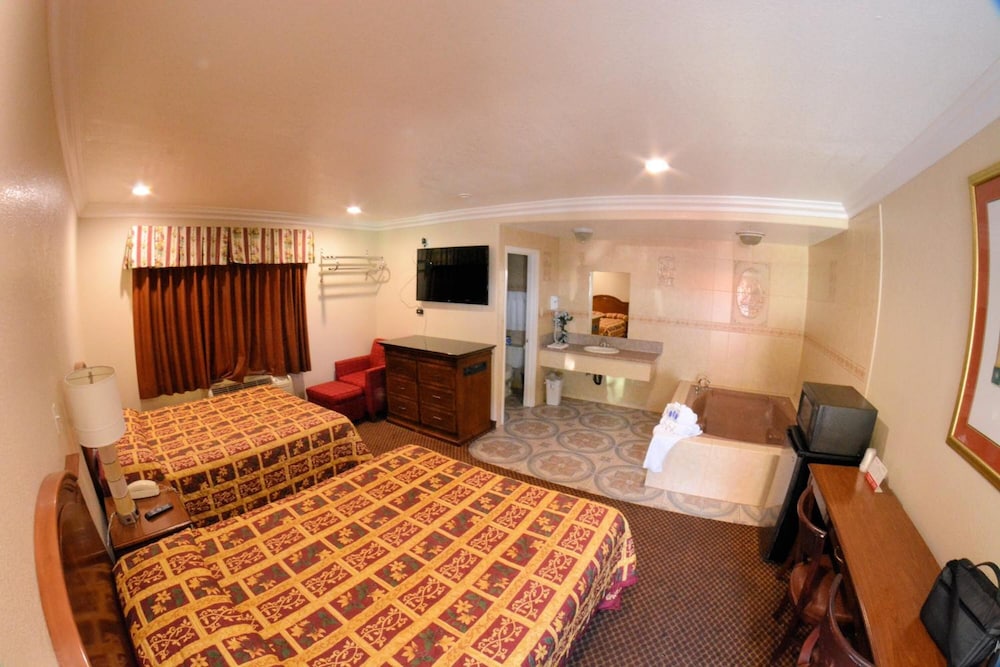 Palace Inn Oxnard