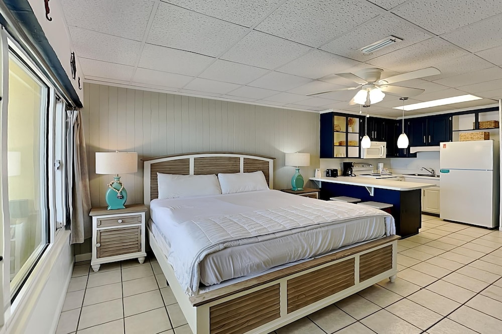 Continental Condominiums II by Resort Collection
