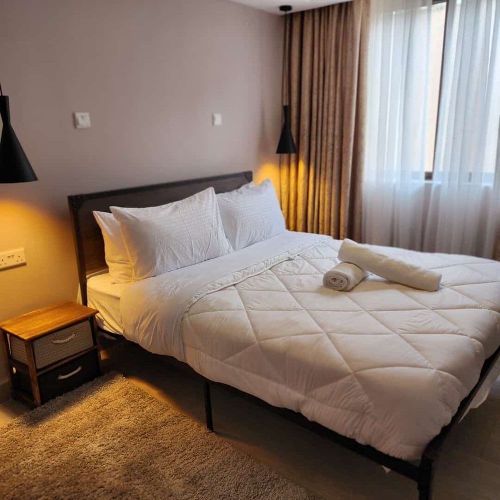 Lux Suites Westlands Cottage Apartments view 3